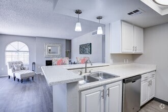 Building Photo - Starrview at Starr Pass Apartment Homes