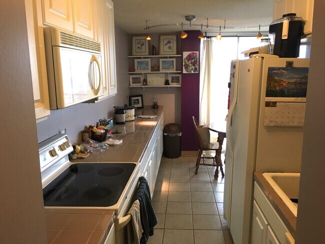 Newer Appliances - 2225 Buchtel Blvd S