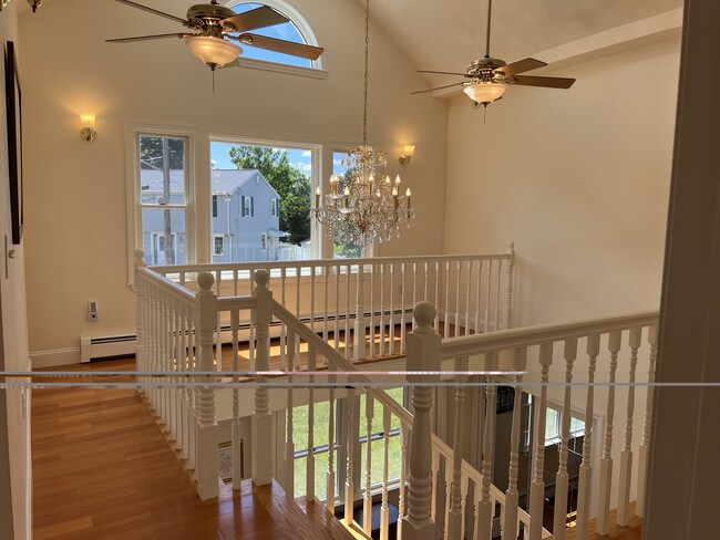 Foto del edificio - 11 Garrison Rd