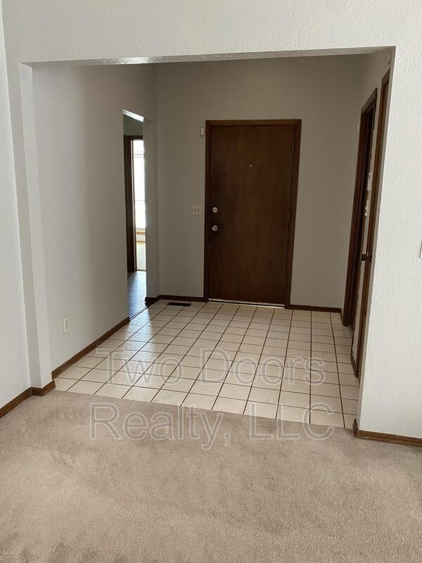 Foto del edificio - 541 NW 170th St