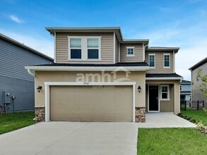 Building Photo - 5992 Pinewood Ests Dr