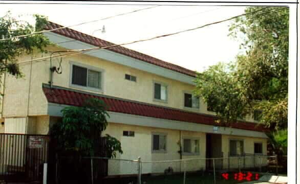Building Photo - 11944 Runnymede St