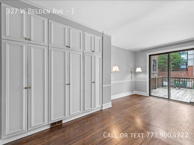 Foto del edificio - Lincoln Park 2700s/f duplex down with 1 pa...
