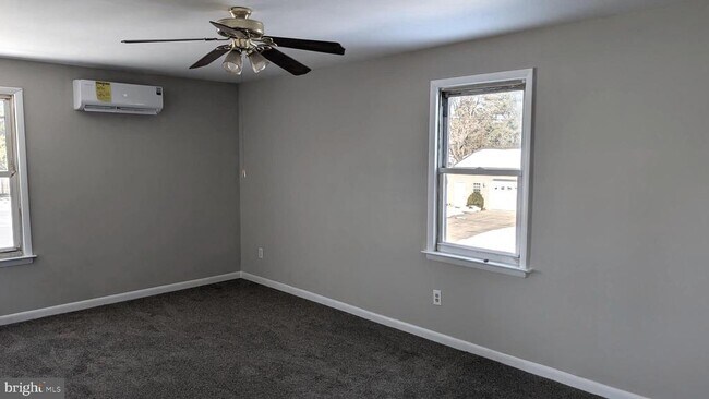 Foto del edificio - 1430 Hurffville Rd