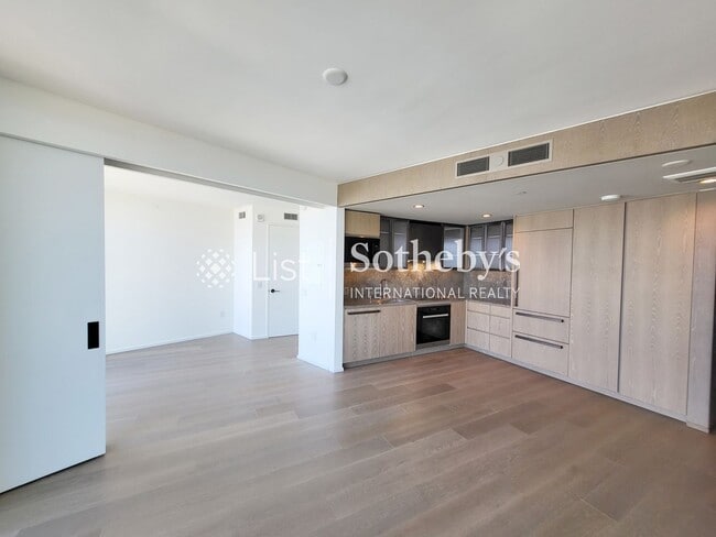 Photo - Koula #3303 | Honolulu, HI Apartment