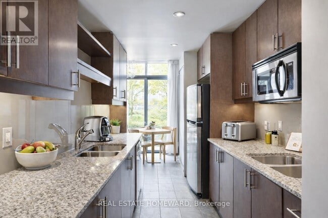 Photo du bâtiment - 297 Mutual St