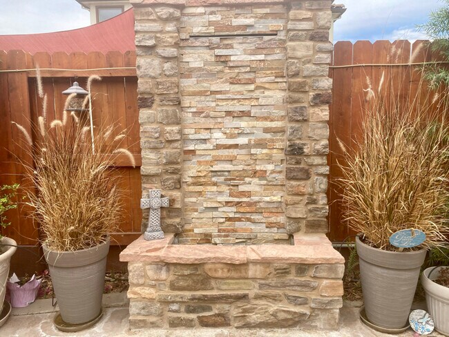 Foto del edificio - 3213 Showcase Way