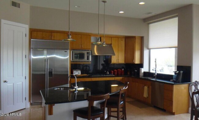 Foto del edificio - 6002 E Saguaro Vista Ct