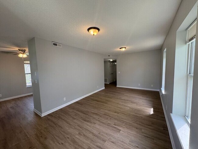Foto del edificio - 2117 N 3rd St