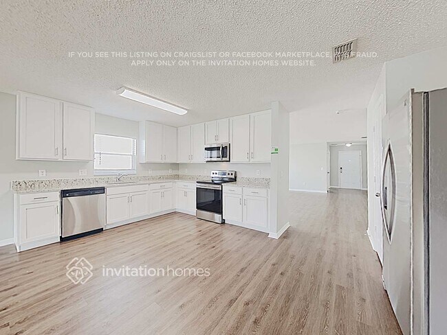 Foto del edificio - 780 Crystal Bay Ln