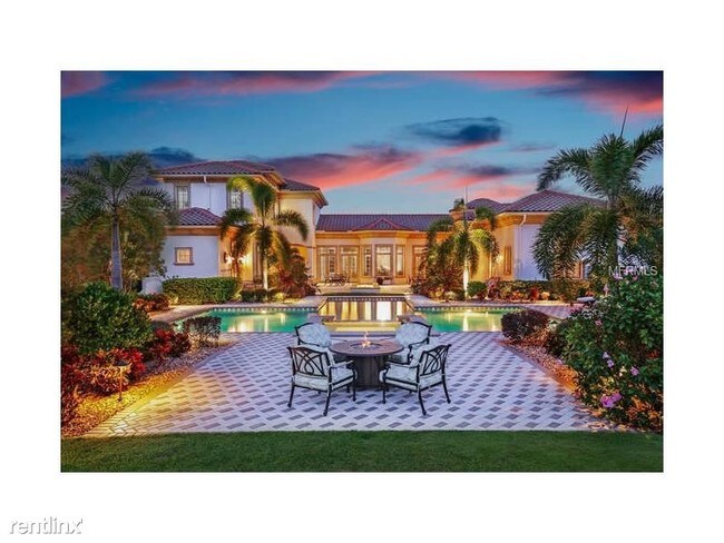 Foto del edificio - 16315 Clearlake Ave