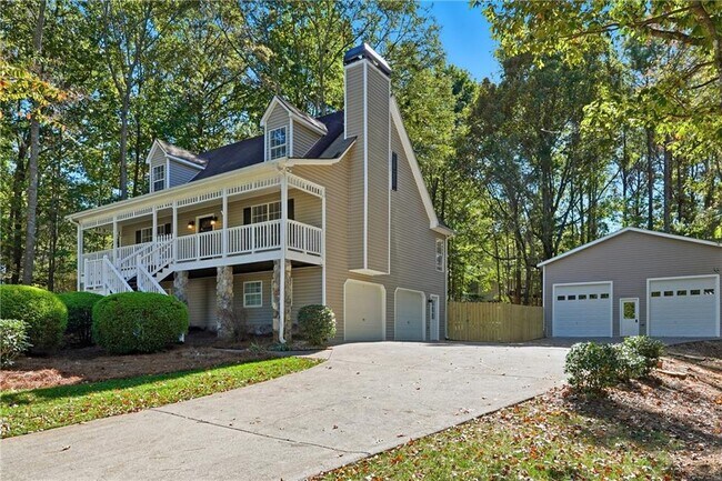 Building Photo - 209 Barrett Springs Way