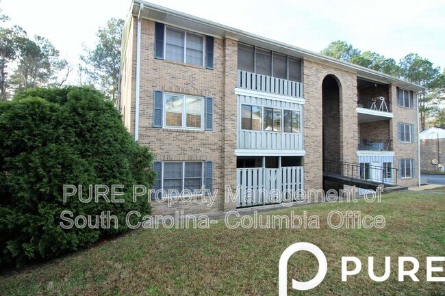 Foto del edificio - 7602 Hunt Club Rd