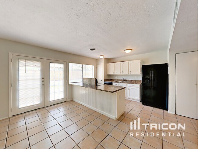 Foto del edificio - 7006 Blackberry Dr