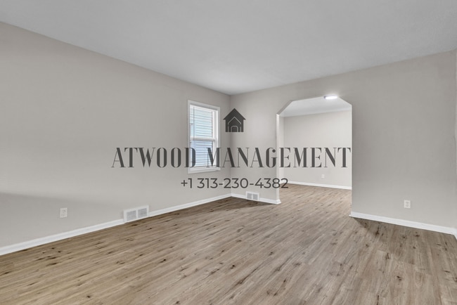 Building Photo - 7600 Dobel St
