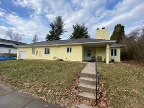 Building Photo - 1011 E Wylie St