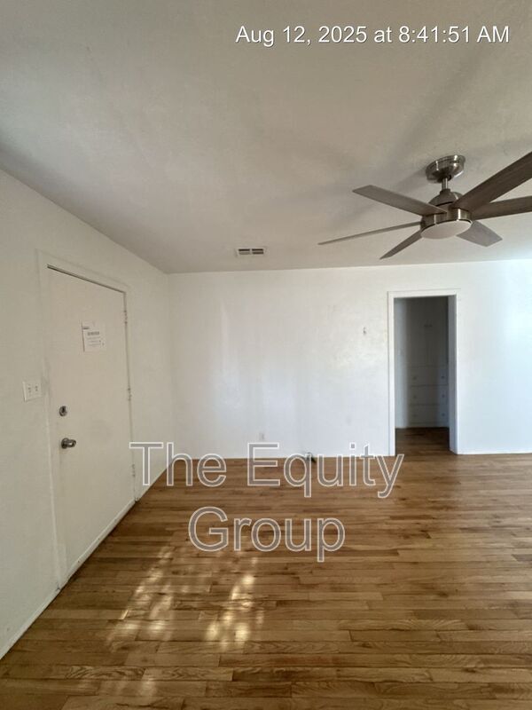 Foto del edificio - 620 E Tulare Ave