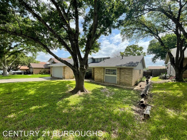 Building Photo - 4 br, 2 bath House - 9614 Chelmsford