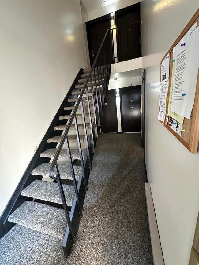 Foto del edificio - 7605 Woodview St