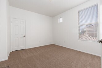 Building Photo - 5855 Valley Dr