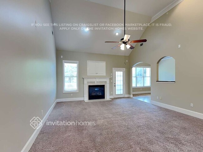 Foto del edificio - 115 Brookview Pl