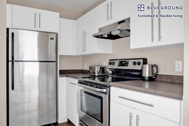 Foto del edificio - 1220 Adams St