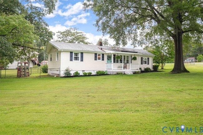 Foto del edificio - 16100 Gary Ave