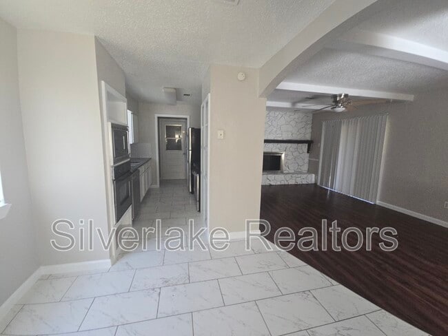 Foto del edificio - 2900 Laramie St