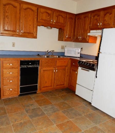 Bridgestone 1 Bedroom - 777 Cardinal Dr
