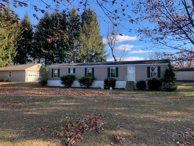 Primary Photo - 840 Point Phillips Rd