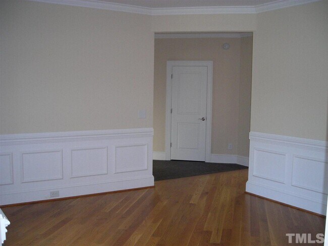 Building Photo - 3426 Fairway Ln