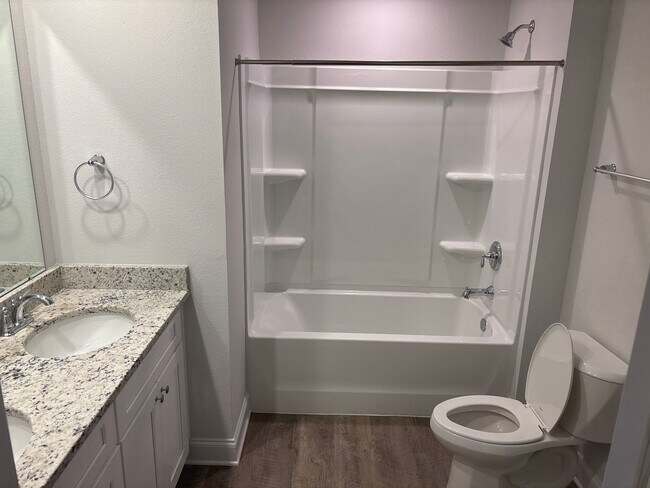 Foto del edificio - Newly built 4 Br 2 Ba Home