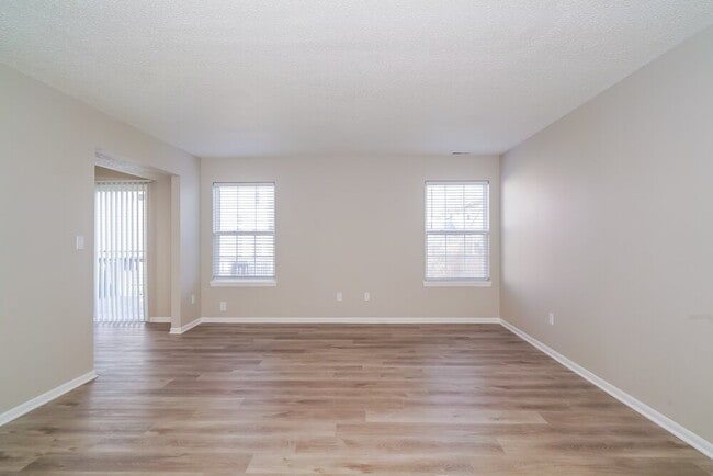 Building Photo - 8336 Country Creek Dr