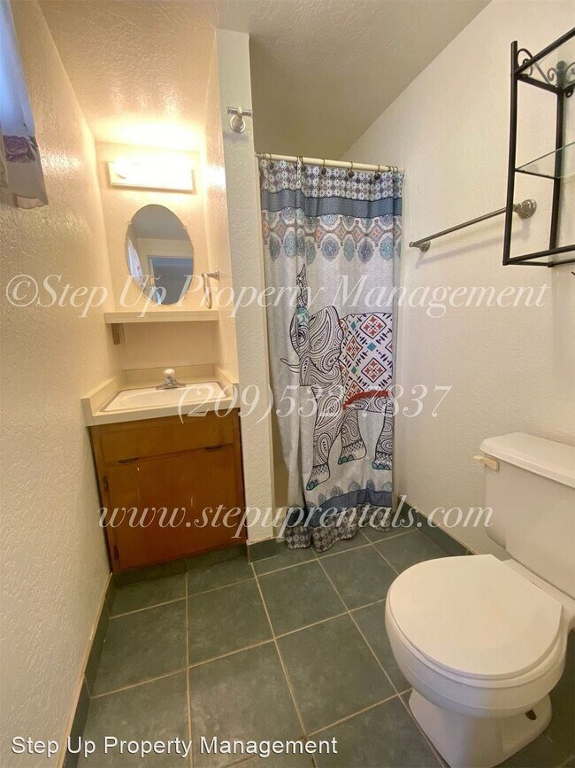Foto del edificio - 3 br, 2 bath House - 18343 Main St