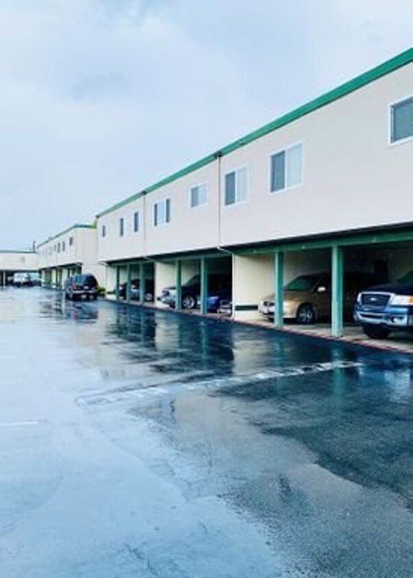 Foto del edificio - 1425 Garner Ave
