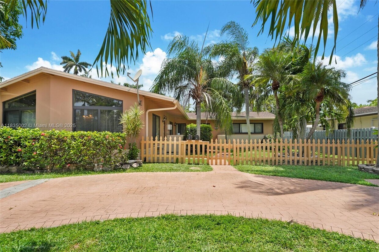 Foto principal - 1515 Garfield St