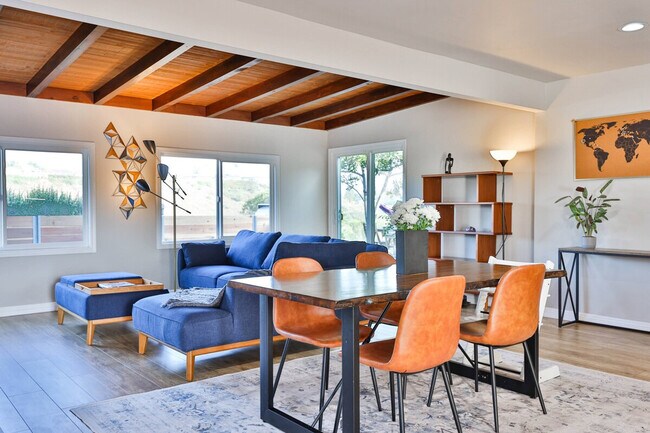 Foto del edificio - 6421 Carthage St