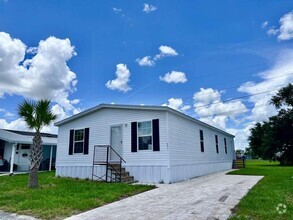 Building Photo - 6631 Hidden Oaks Dr