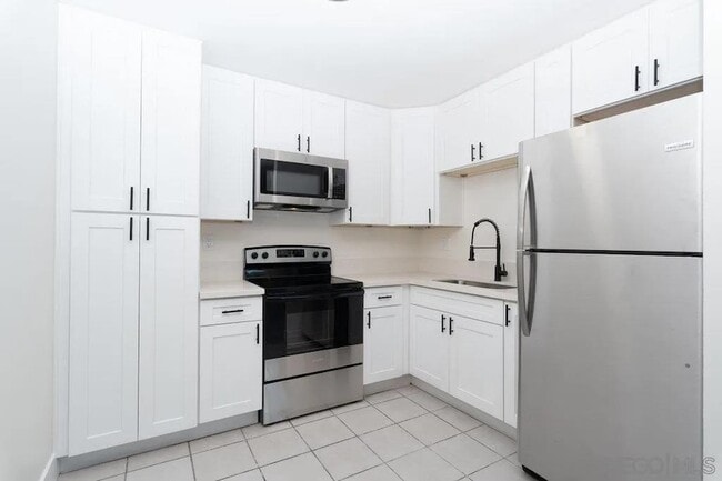 Foto del edificio - 1642 C Ave