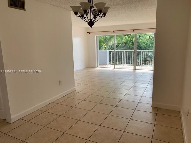 Building Photo - 9357 Fontainebleau Blvd