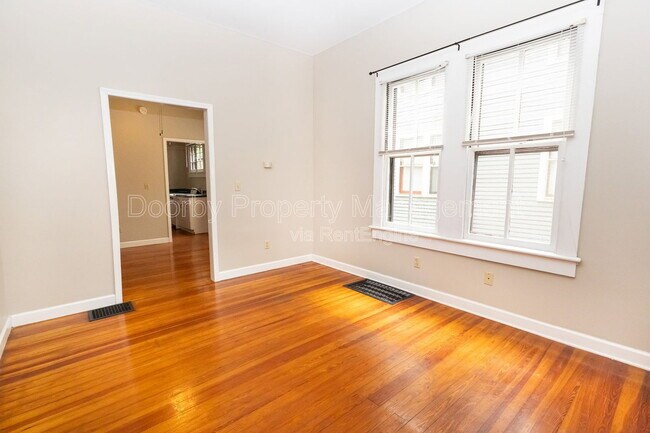 Foto del edificio - 318 Tremont St