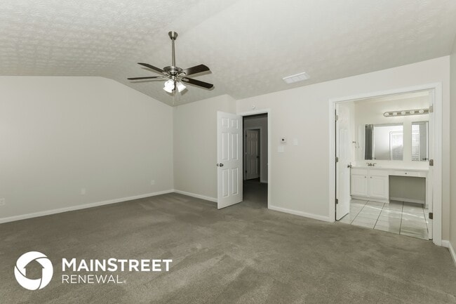 Building Photo - 241 Winthrop Ln