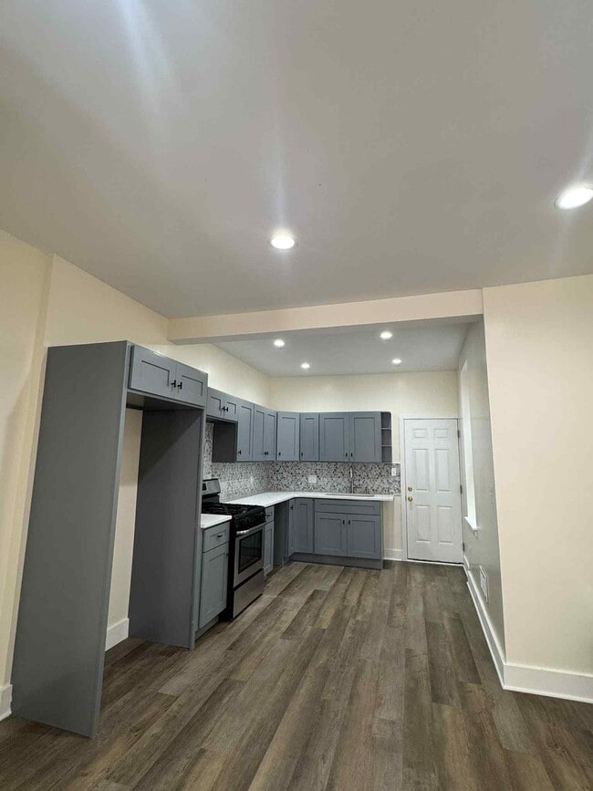 Foto del edificio - 1960 N Patton St