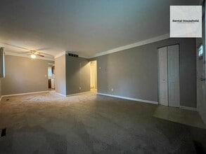 Building Photo - 4471 Croissant St