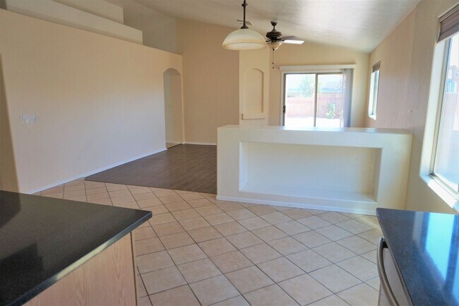 Foto del edificio - Close to Post