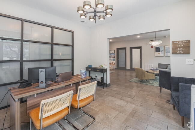 Lobby - 400 Meeting Apartments