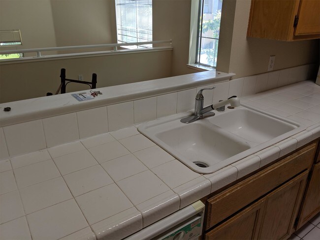 Foto del edificio - 802 Star Jasmine Ct