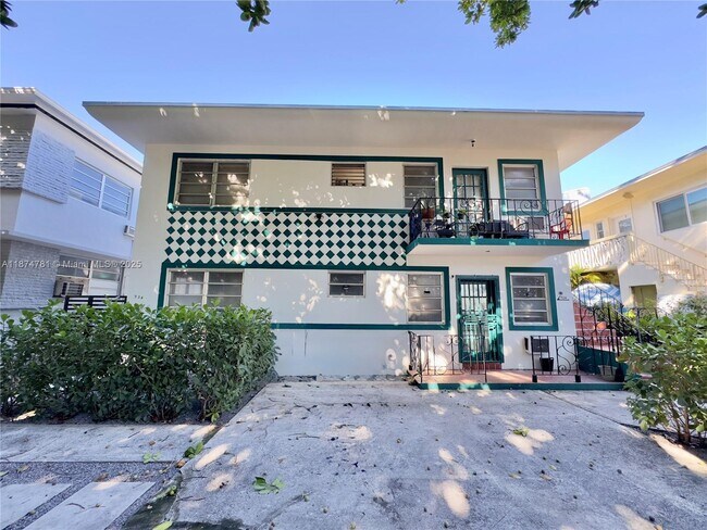 Building Photo - 934 Meridian Ave