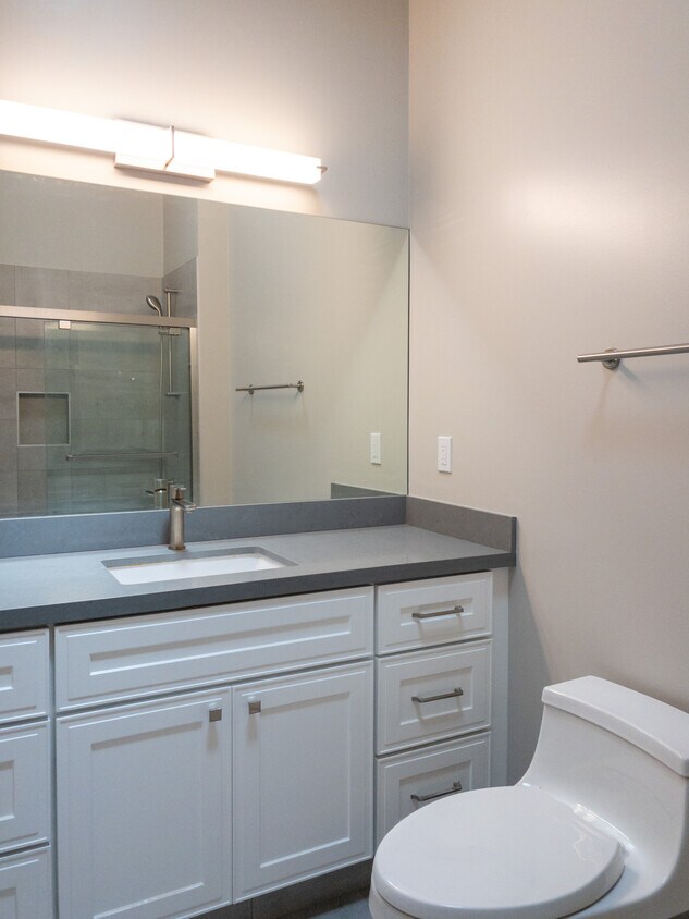 Bathroom - 1135 4th St