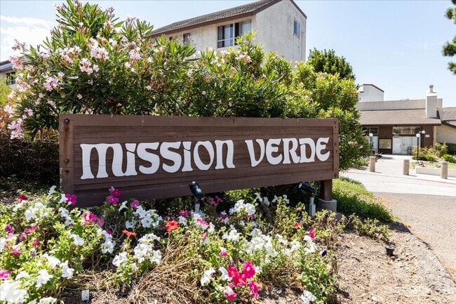 Building Photo - Discover Resort Style Living In Mission Va...